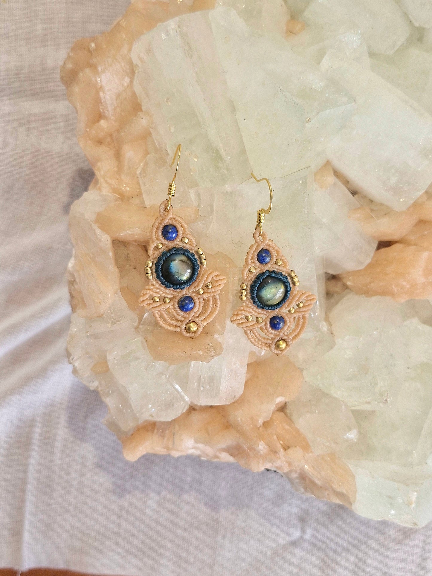Angelic Labradorite Earrings (cream)