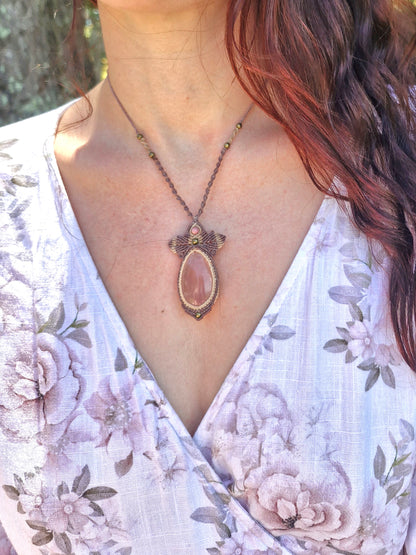 Angel Wings Rose Quartz pendant
